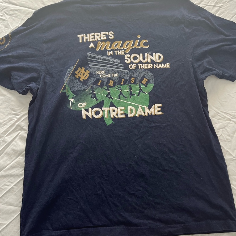 Notre Dame Fighting Irish T-Shirt - Picture 3 of 7